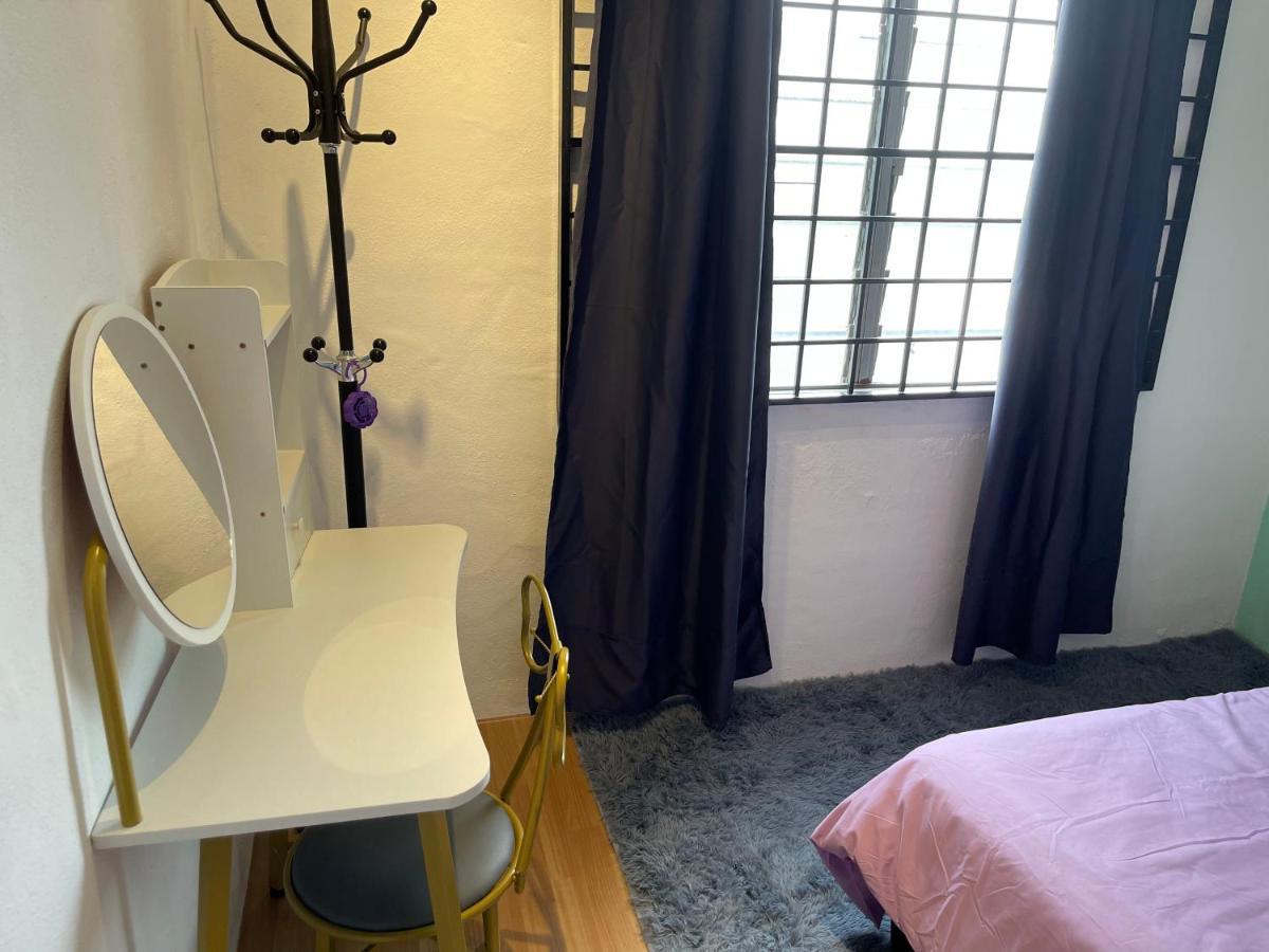 Entire Cozy Home 16 • 3 Bedroom @ Alma ブキッ・ムルタジャム エクステリア 写真