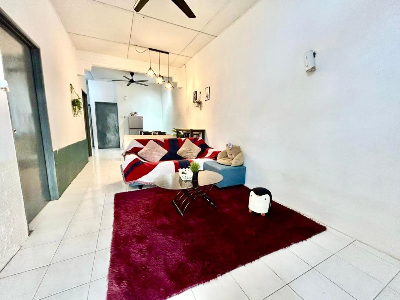 Entire Cozy Home 16 • 3 Bedroom @ Alma ブキッ・ムルタジャム エクステリア 写真