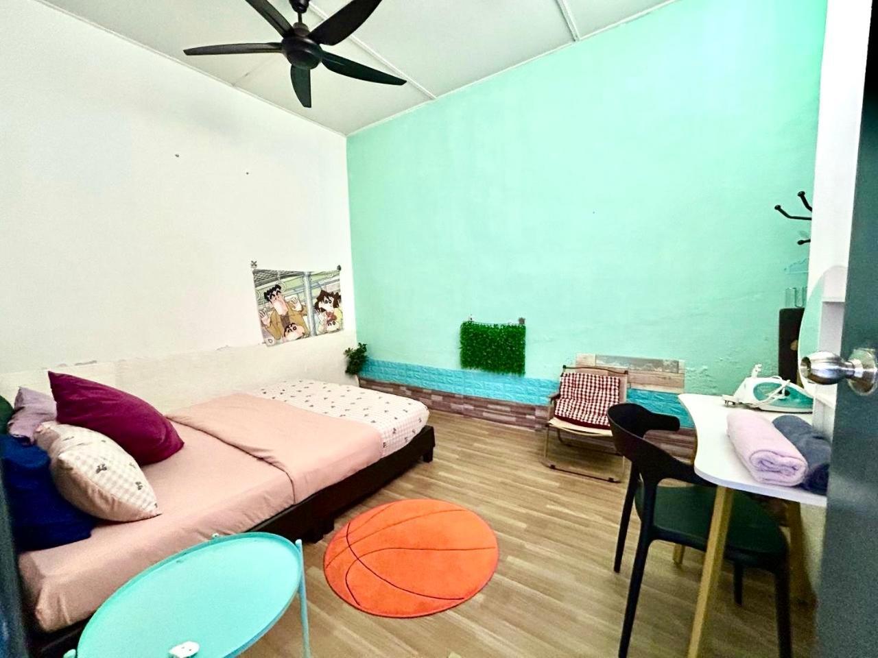 Entire Cozy Home 16 • 3 Bedroom @ Alma ブキッ・ムルタジャム エクステリア 写真